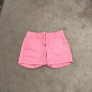 Vineyard vines golf shorts